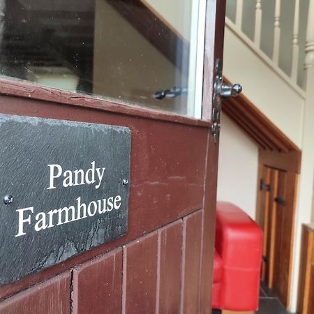 Pandy Farmhouse - Panoramic Mountain Views Within Snowdonia'S National Park - 4X4 Recommended 돌겔라우 외부 사진
