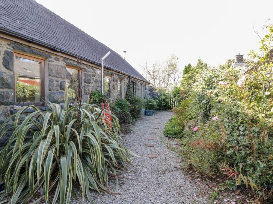 Pandy Farmhouse - Panoramic Mountain Views Within Snowdonia'S National Park - 4X4 Recommended 돌겔라우 외부 사진