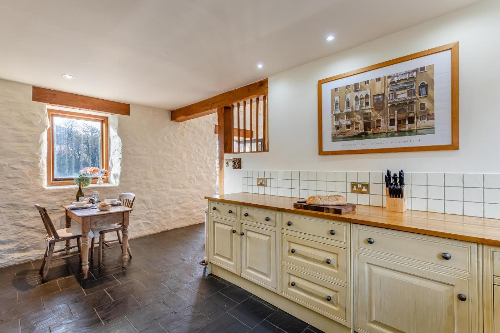 Pandy Farmhouse - Panoramic Mountain Views Within Snowdonia'S National Park - 4X4 Recommended 돌겔라우 외부 사진